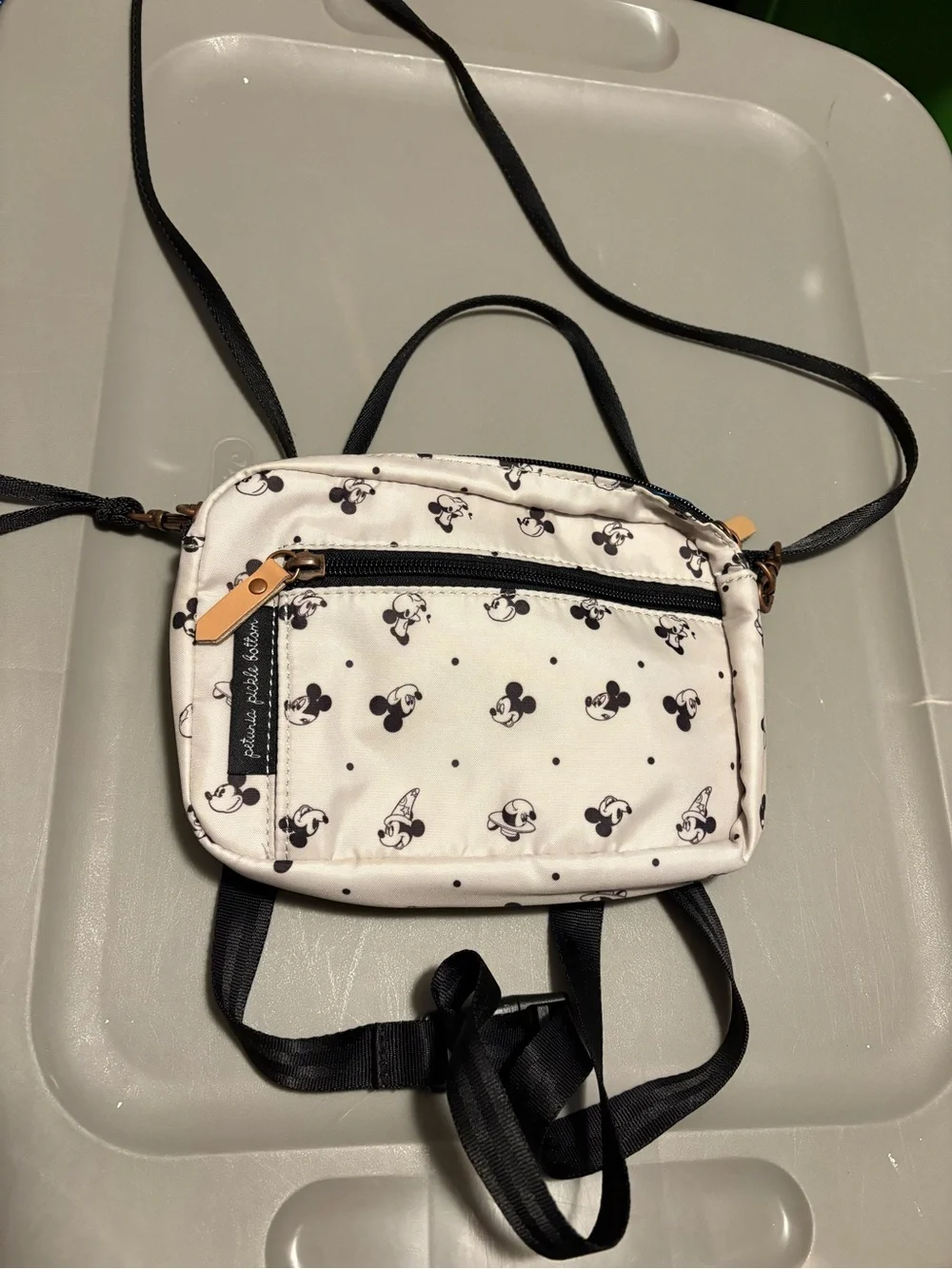Disney Baby Petunia Pickle Bottom Belt Bag and crossbody purse Mickey Mouse